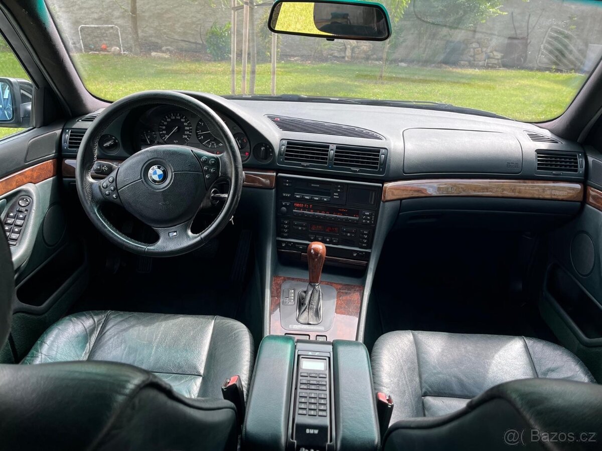 BMW 728i E38 - 9