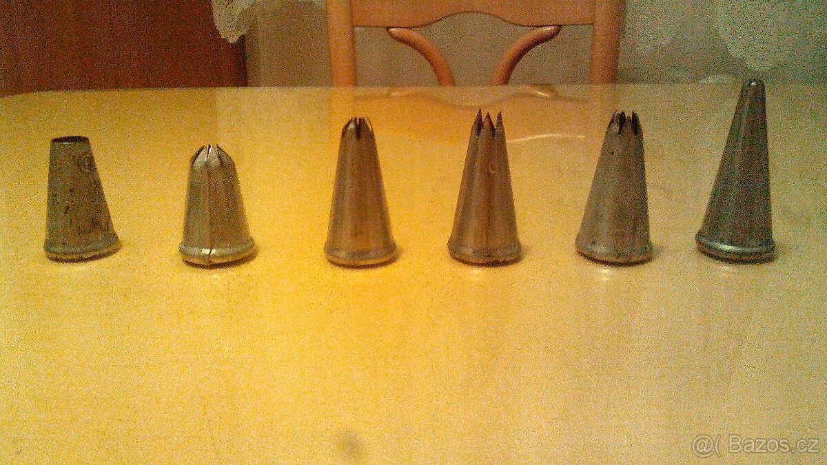 Retro - formičky, vykrajovátka aj. - 9