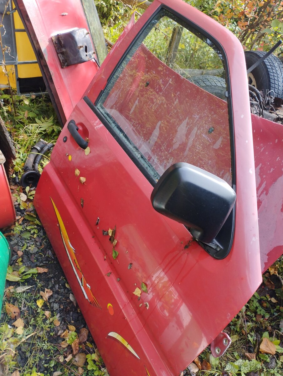 Nissan Terrano Maverick - 9