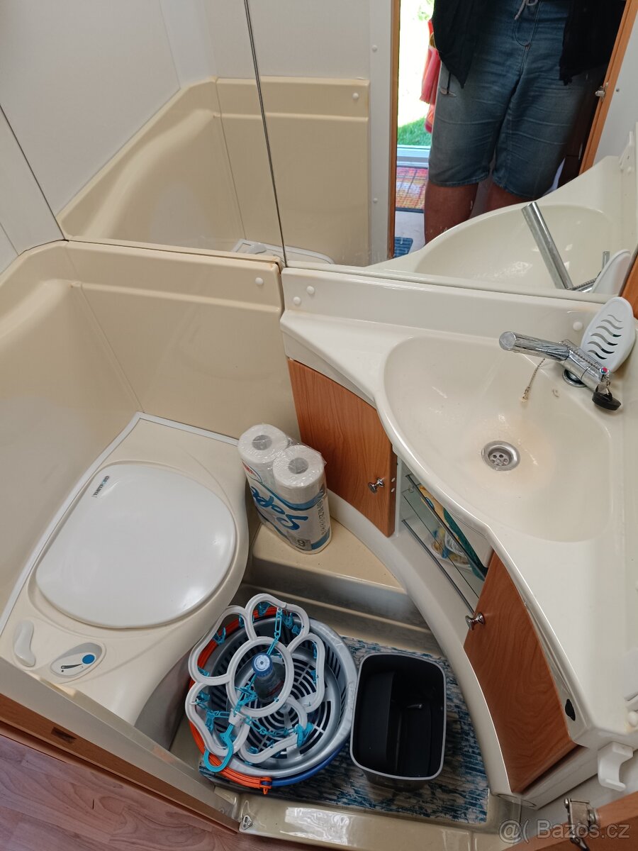 Prodám CHATEAU CALISTA 490,r.v.2007,STK 7/2027 - 9