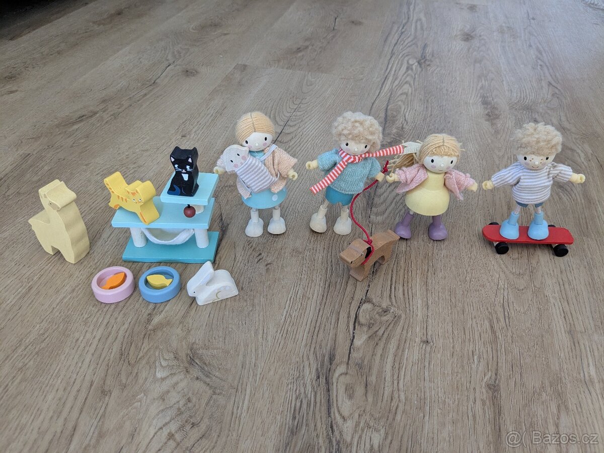 Dřevěný dům pro panenky - 9