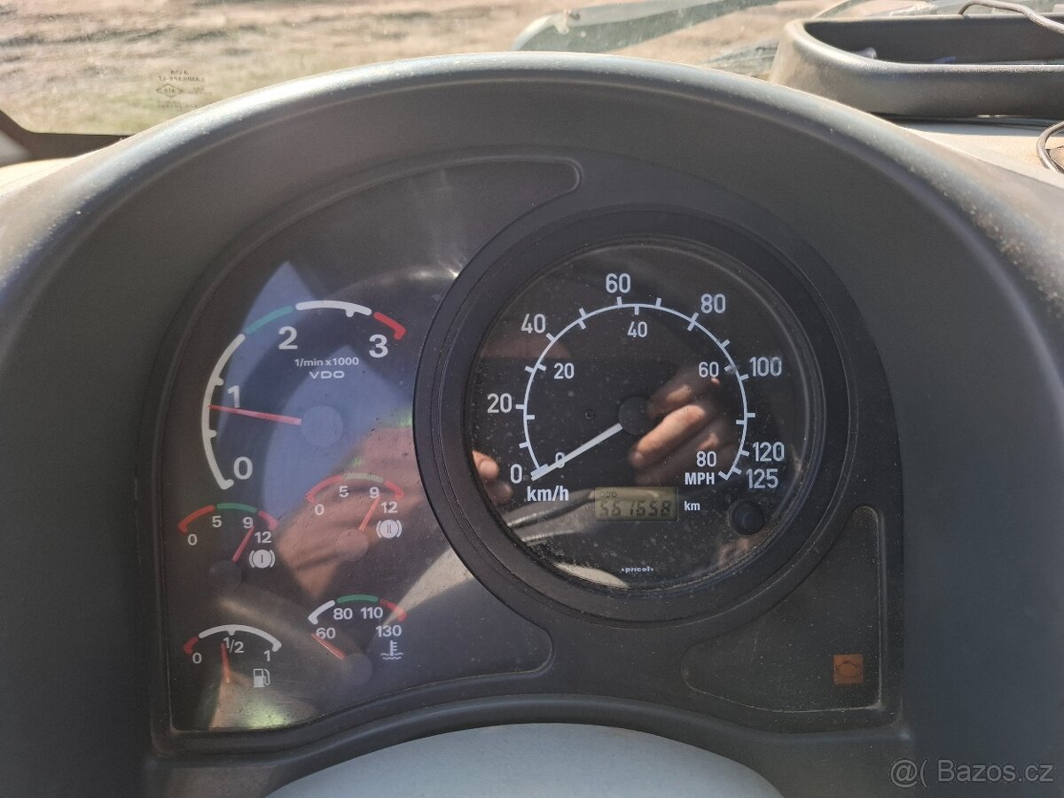 Avia D120 kontejner - 9