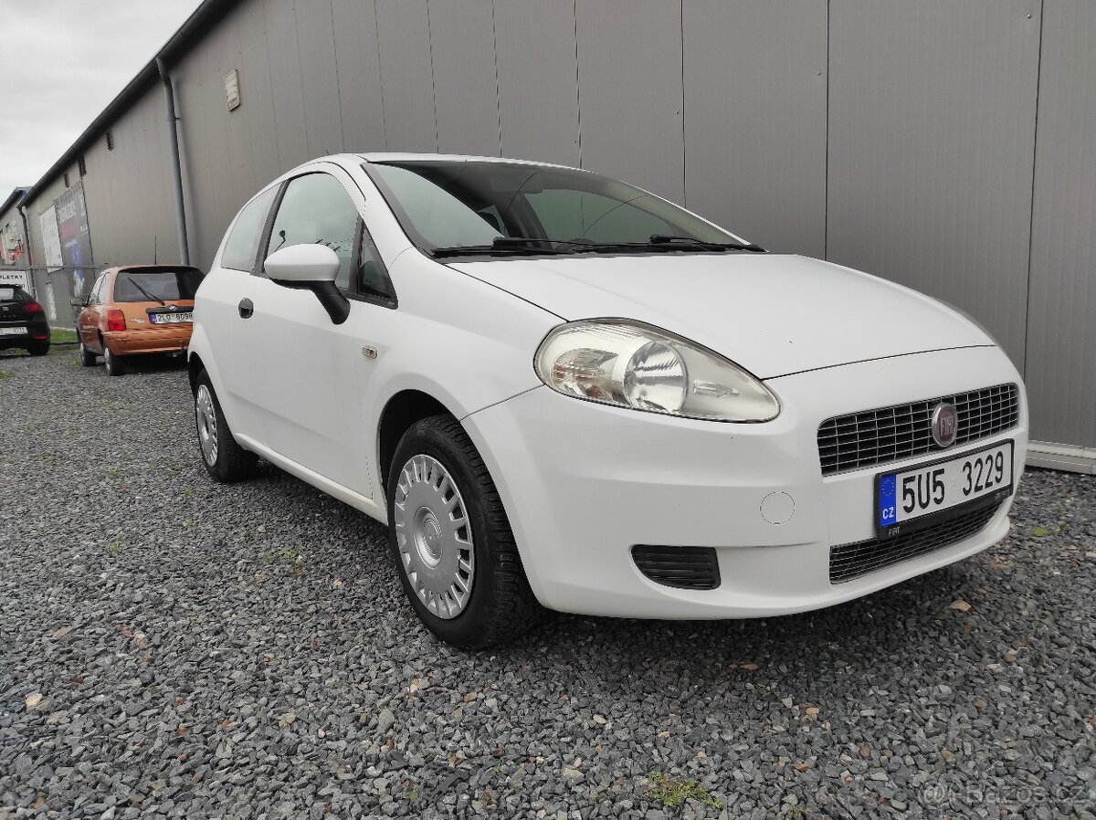 FIAT PUNTO 1.2i po 1. MAJITELI KOUPENO V ČR - 9