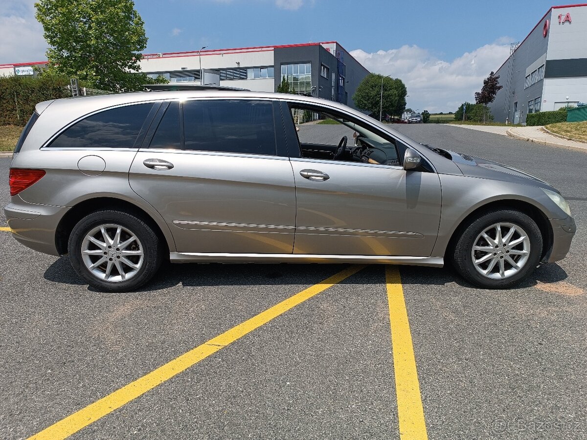 R350 Long 4matic - 9