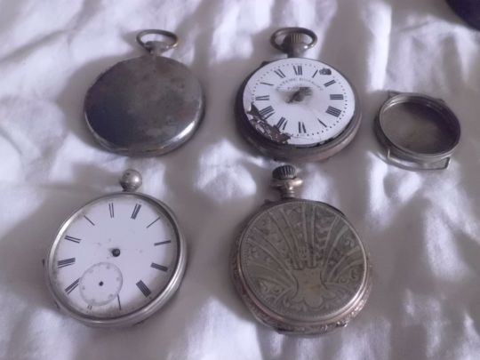 Stará Pozůstalost po Hodináři - Hodinky i Stříbrné a Díly - 9