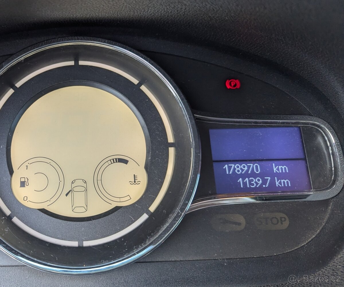 Renault Megane Grandtour 1.5dCi 81kW Limited - 9