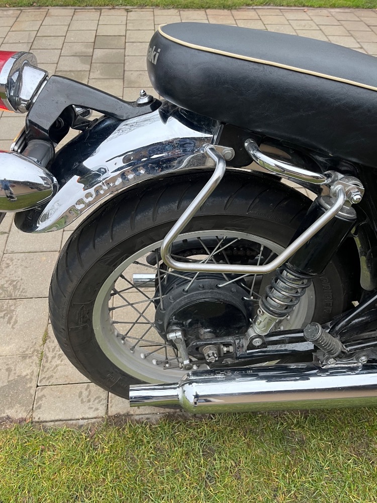 Kawasaki W650 - 9