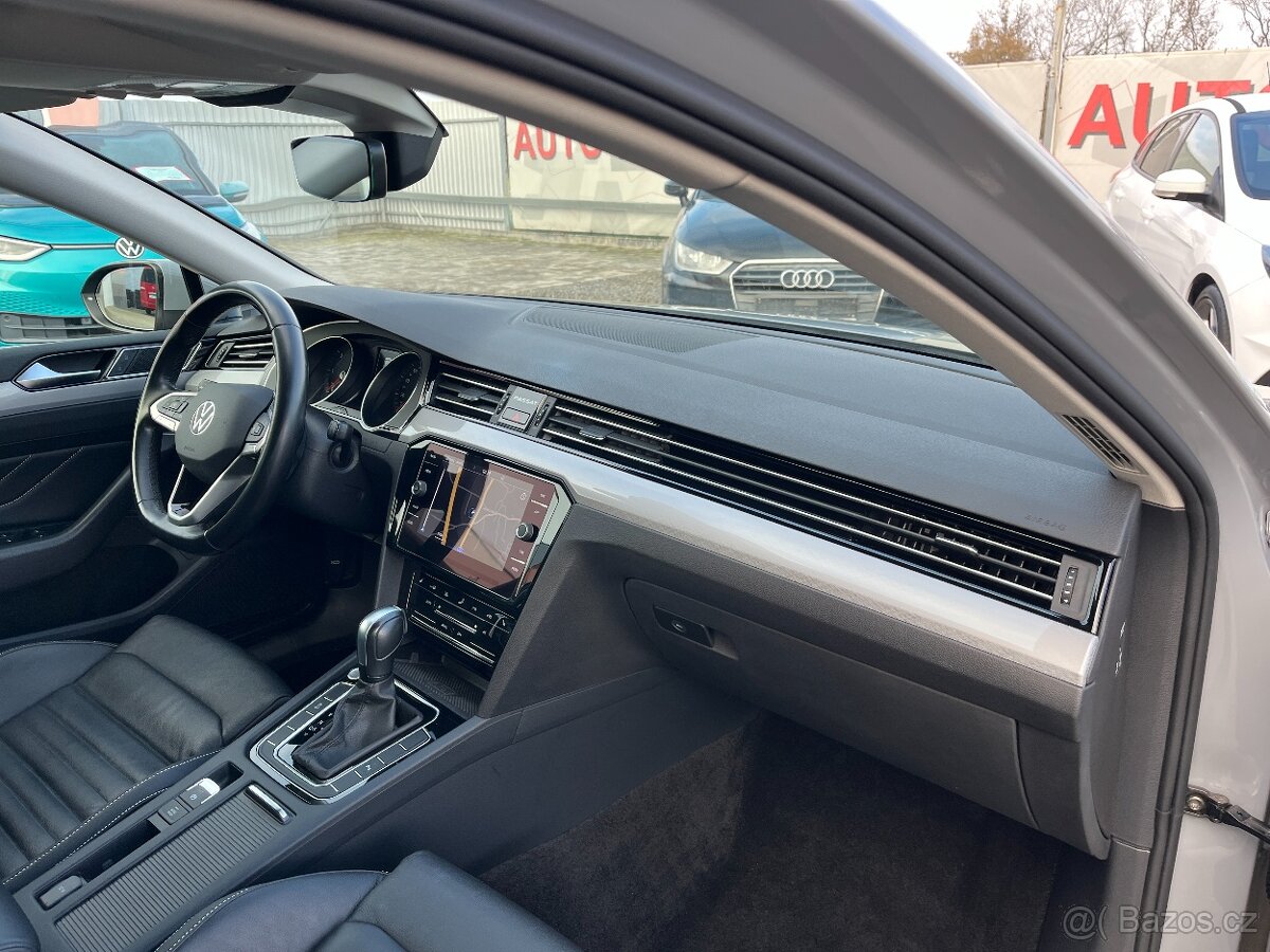VW Passat 2,0TDi DSG+Pádla,Kůže,LED,Navi,ACCTemp,vč.DPH - 9