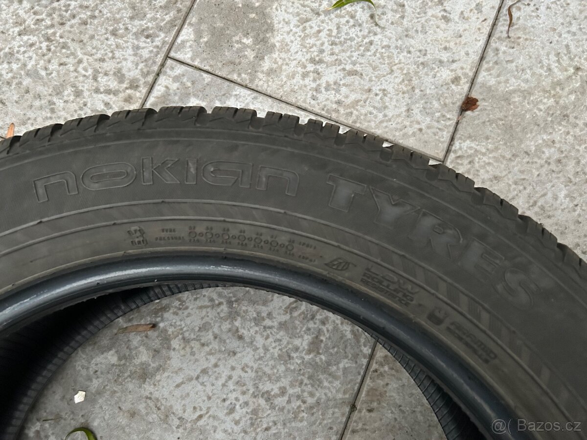 Zimní pneumatiky 275/50 R20 - 9