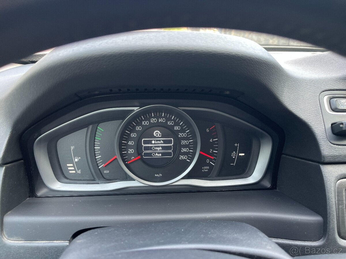 Volvo V70 2.0 D2 FACELIFT 2015 - 9