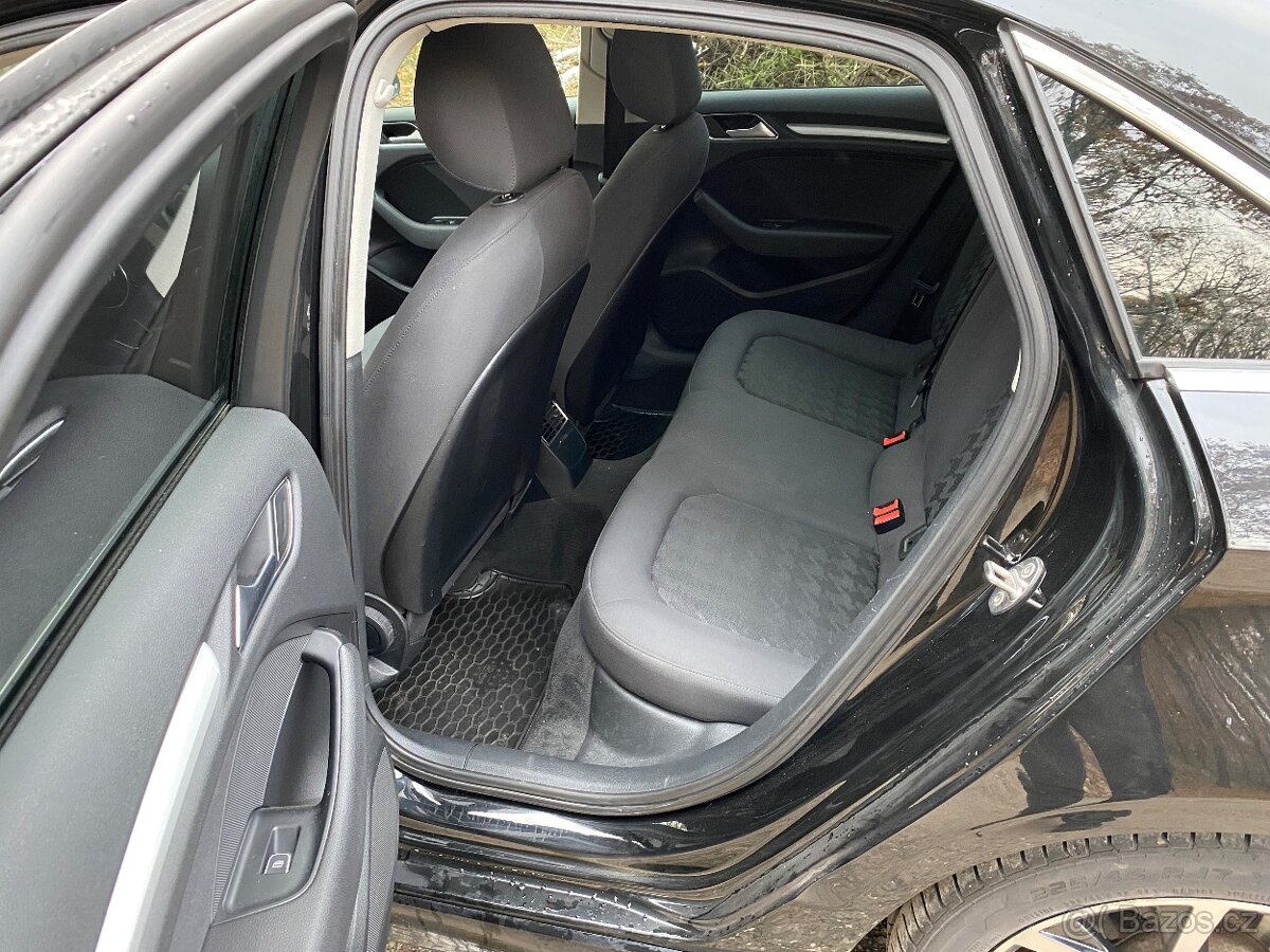 Audi A3 1.6TDi 81kW sedan - 9