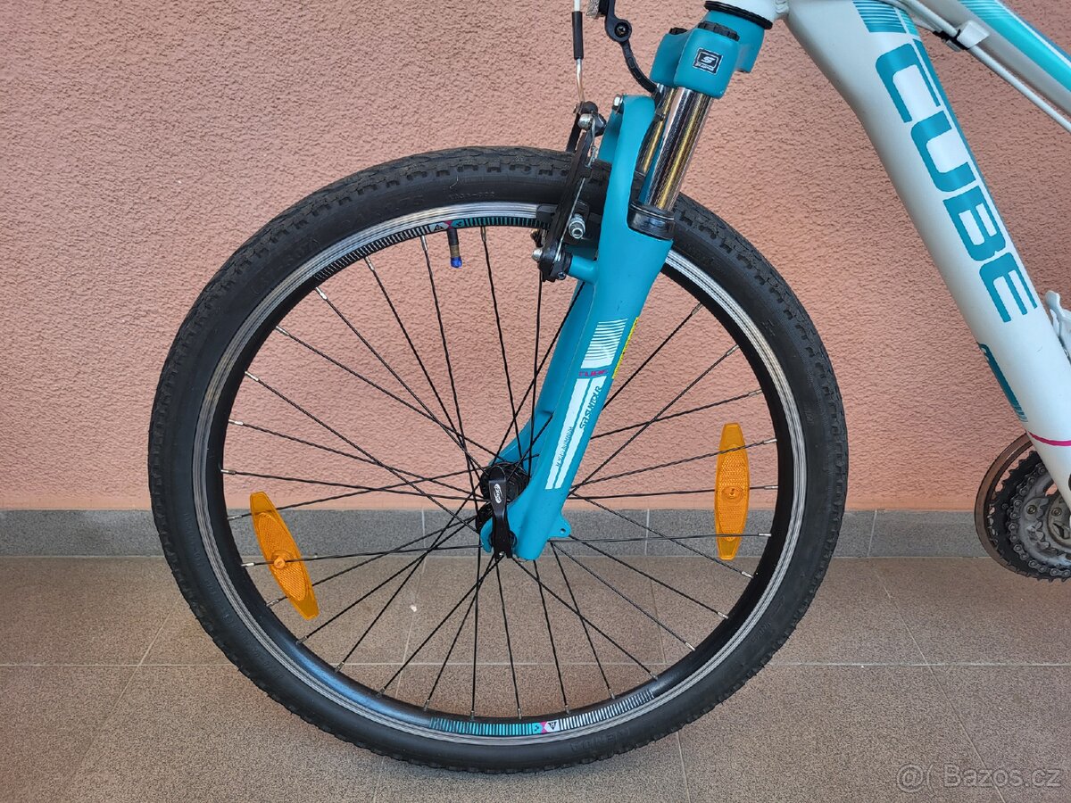CUBE RACE 24" JAKO NOVÉ - 9