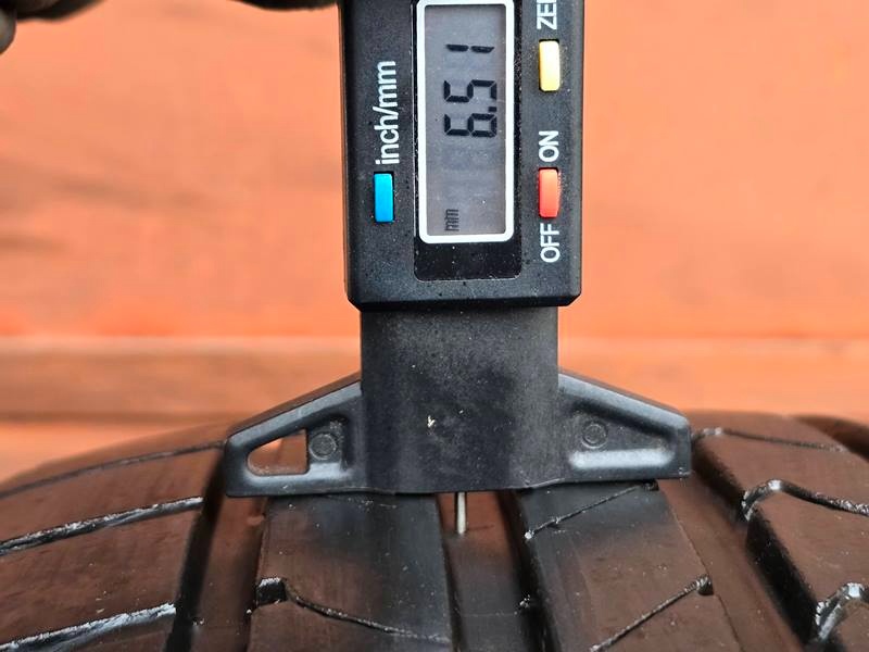 Letní Goodyear 215/60/16 - 9