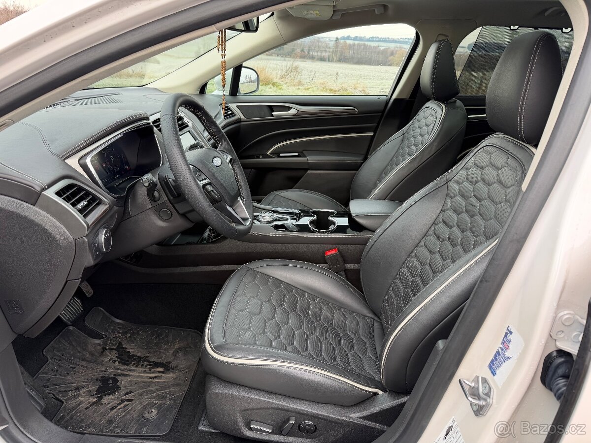 Ford Mondeo MK5 Vignale - 9