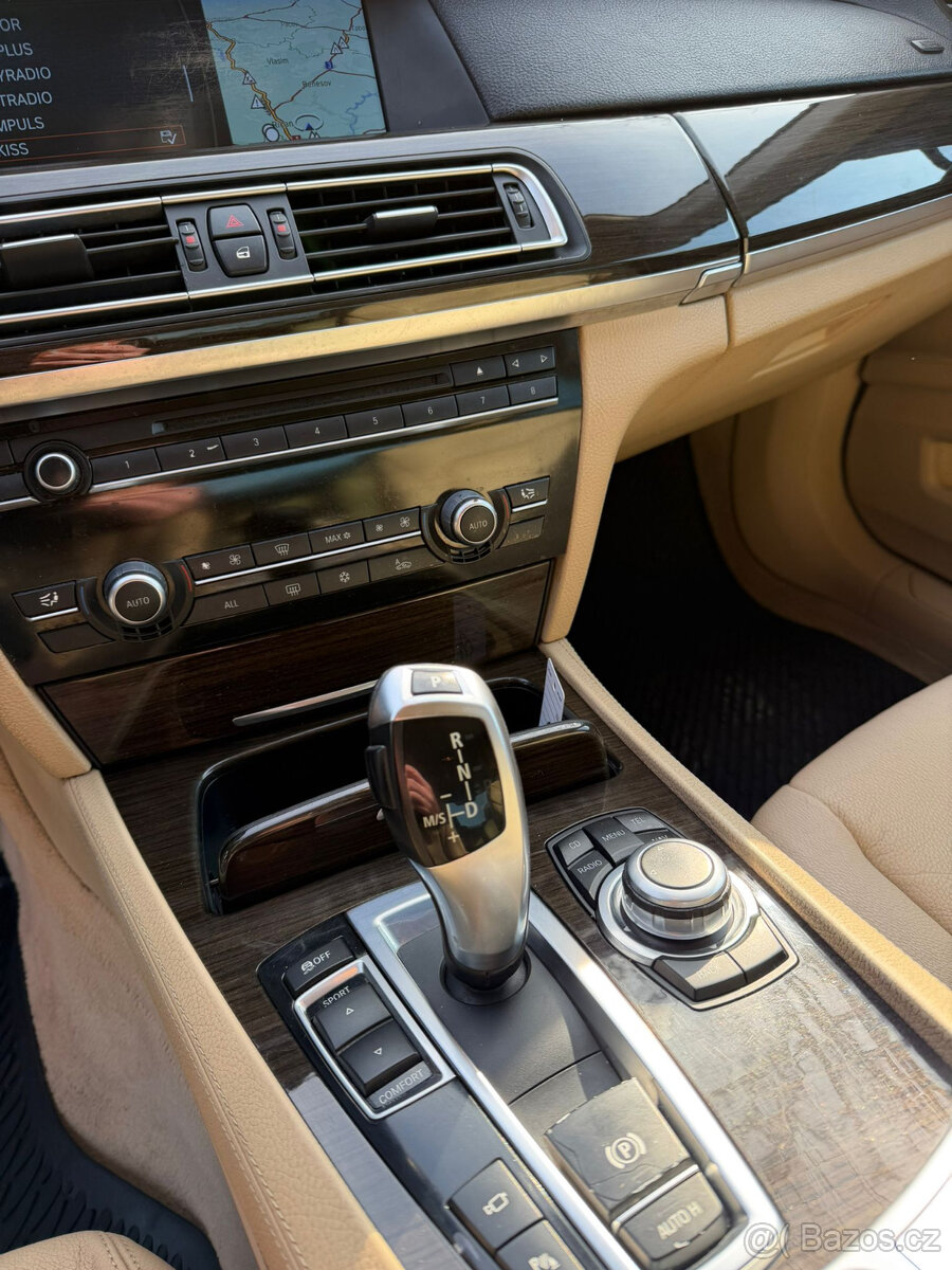 BMW 730D LONG 170kW – max. výbava, po servisu - 9