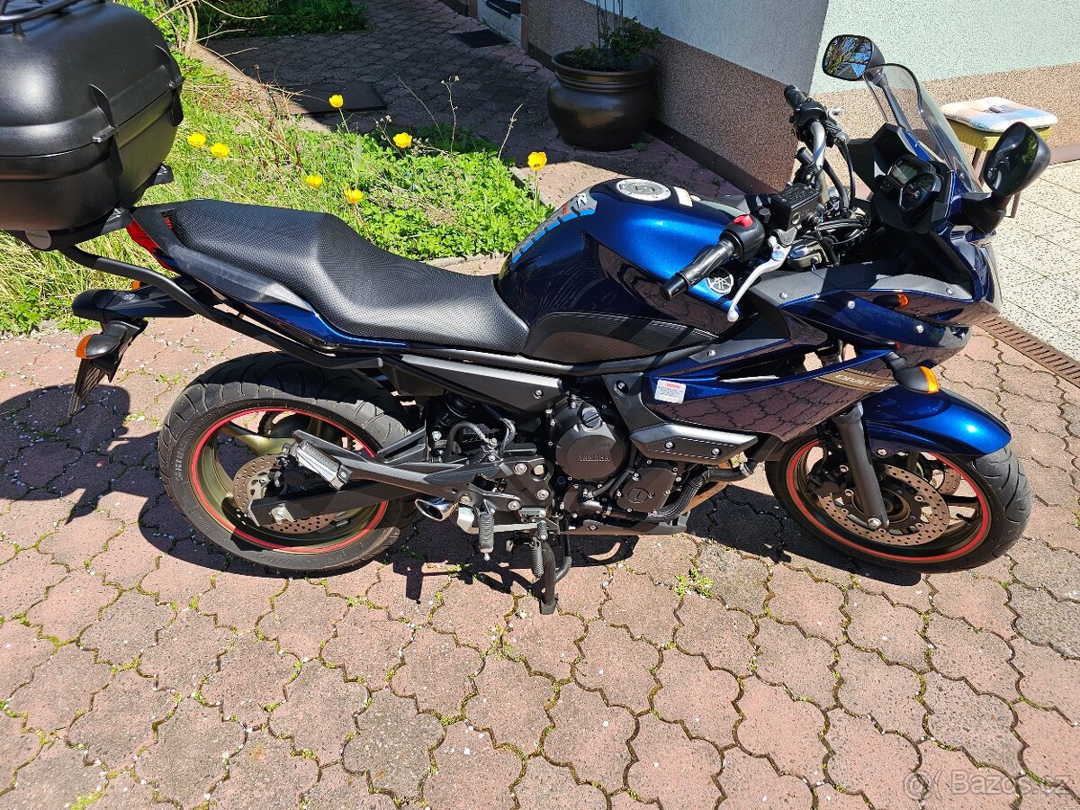 Yamaha Diversion XJ6 - 9