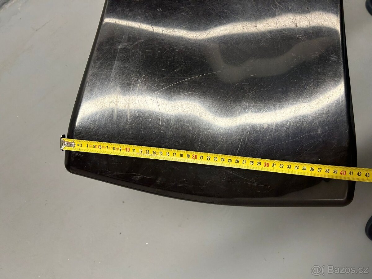 Černá plastová židle Pedrali - 9