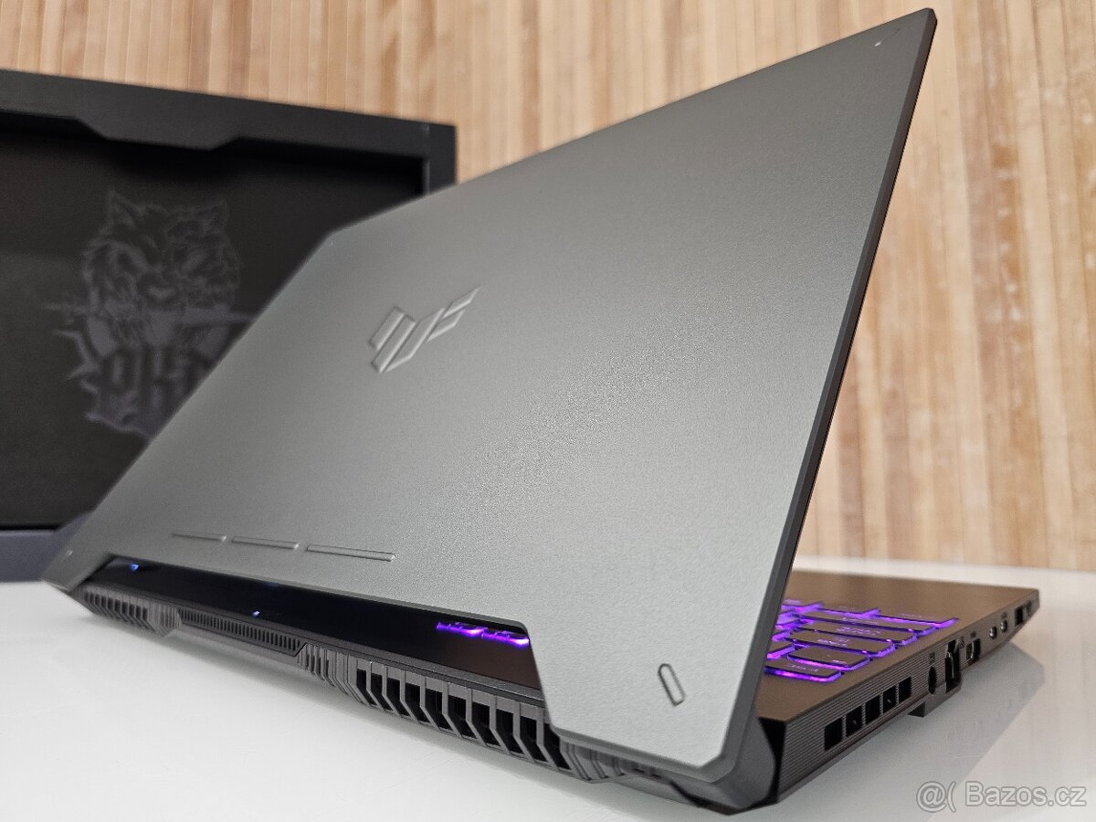 ASUS TUF GAMING RTX 4070 140W,i7-13620H,1TB SSD M2,16GB RAM - 9