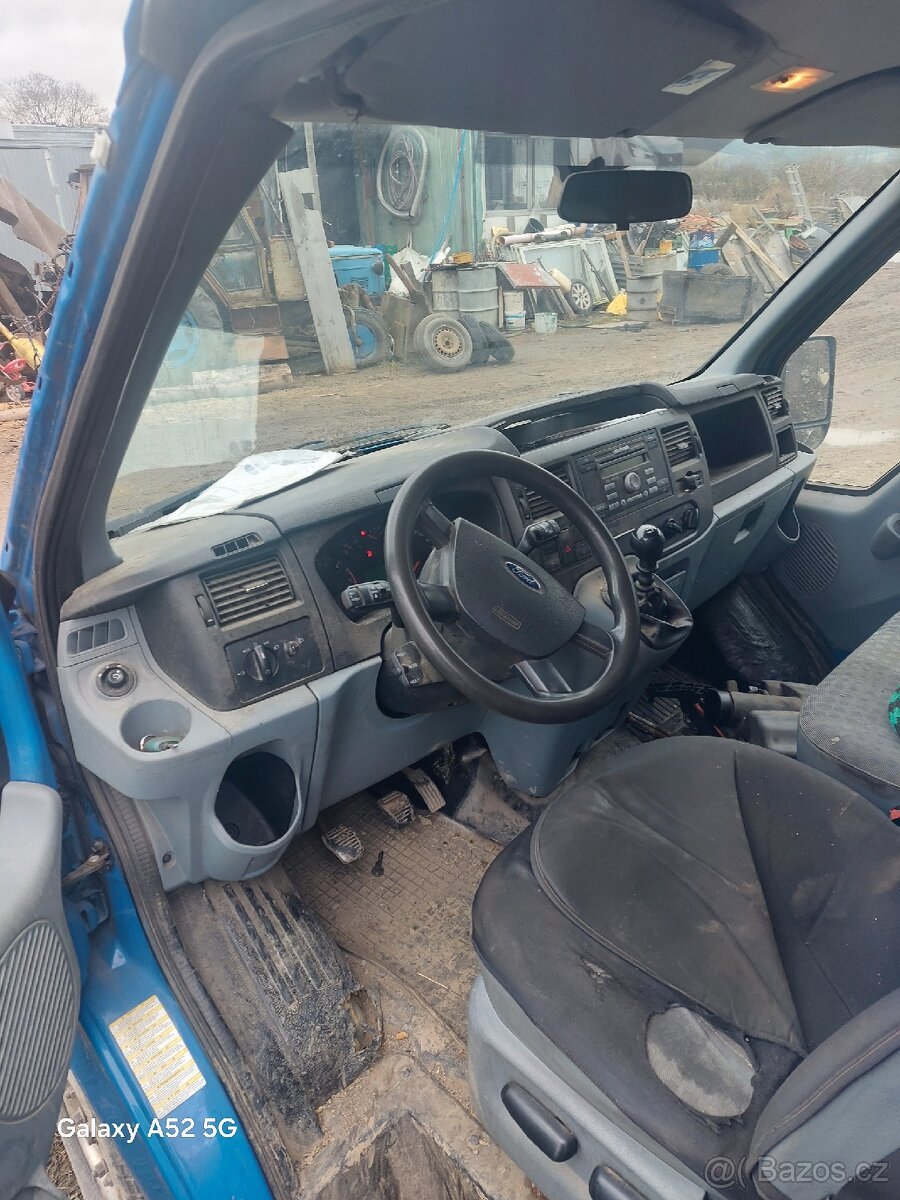 Ford transit 2,2hdi - 9