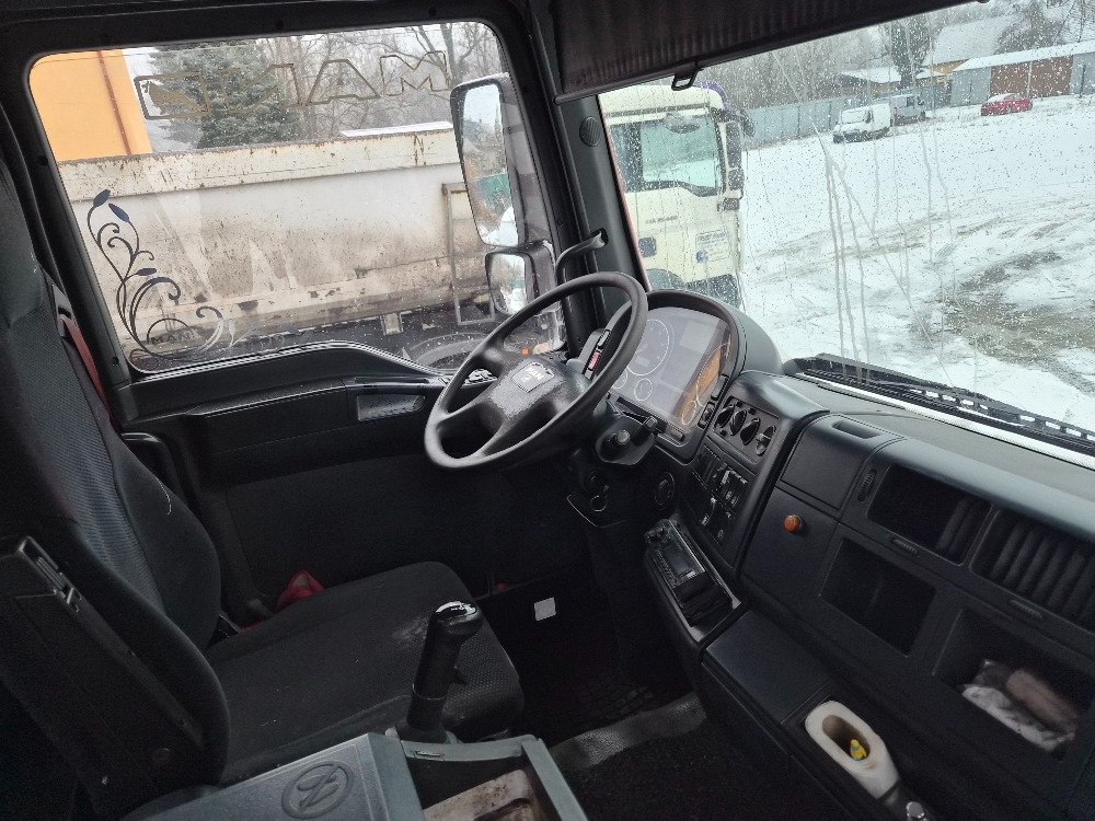 MAN 8x4,440 PS SKLÁPĚČ - 9