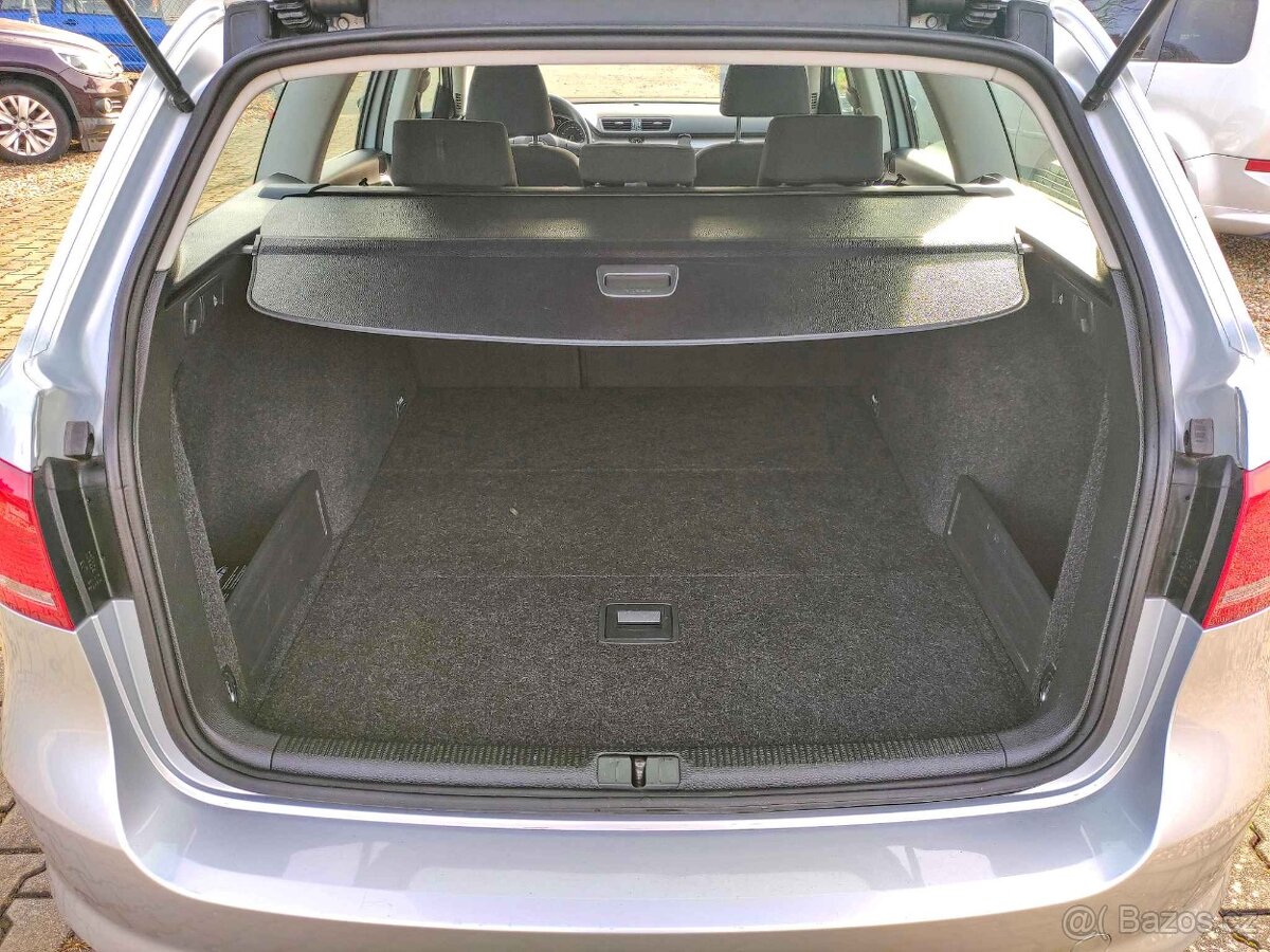 VOLKSWAGEN PASSAT 2.0 TDi 103 KW,VARIANT,6-KVALT,10x AIRBAG - 9