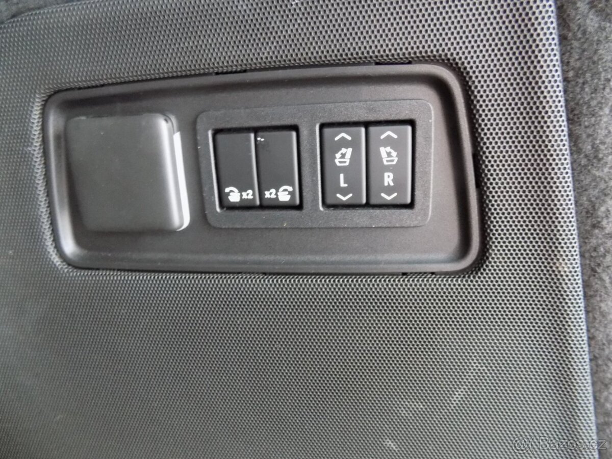 Cadillac Escalade 6.2/V8/4WD/Sport Platinum/ - 9