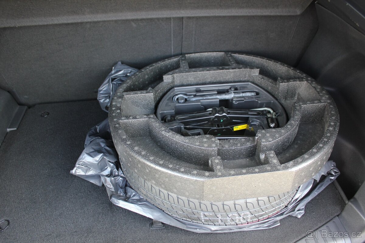 Citroën C3 Picasso 1.4 VTi LPG, tempomat,serviska - 9