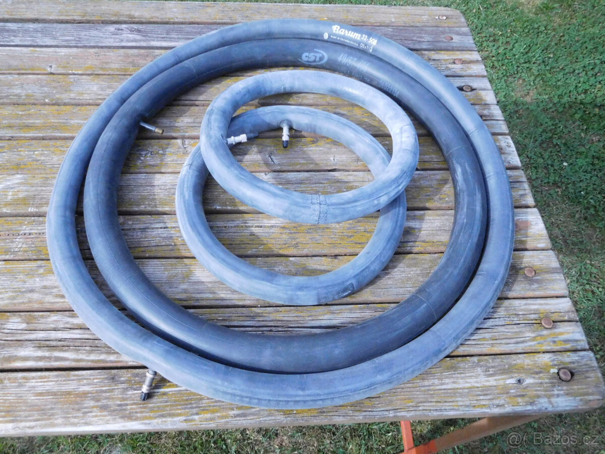 Světlo a díly. - 9