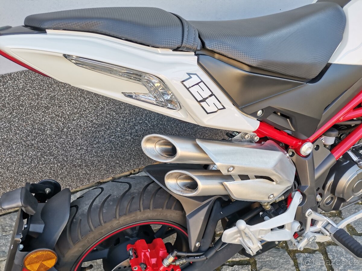 Benelli Tnt 125 - 9