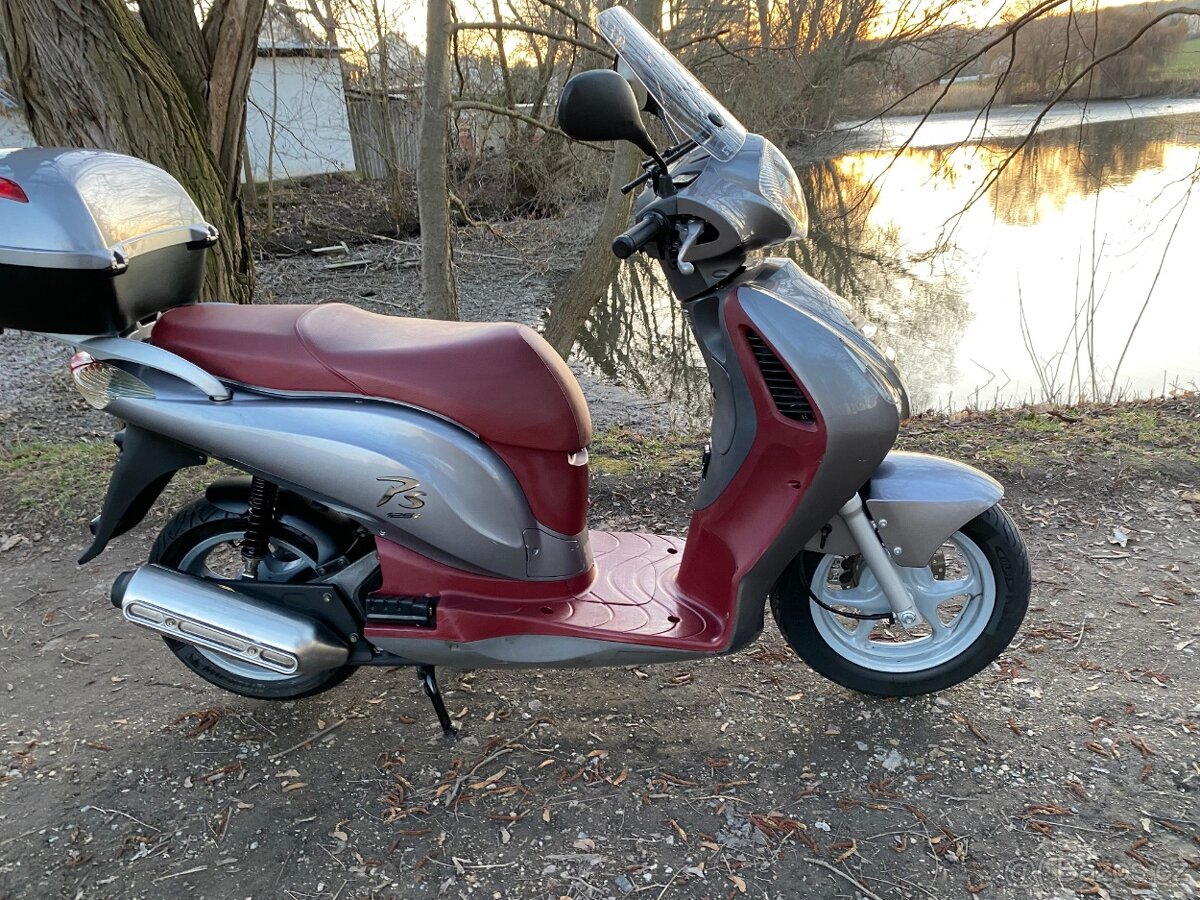 Honda Ps 125 i.e - 9