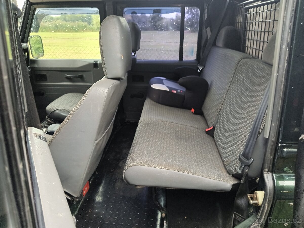 Land Rover Defender 300 TDI 110. Sleva - 9
