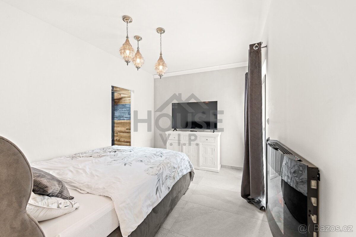 Pronájem rodinného domu 201 m², Králův Dvůr - Levín - 9