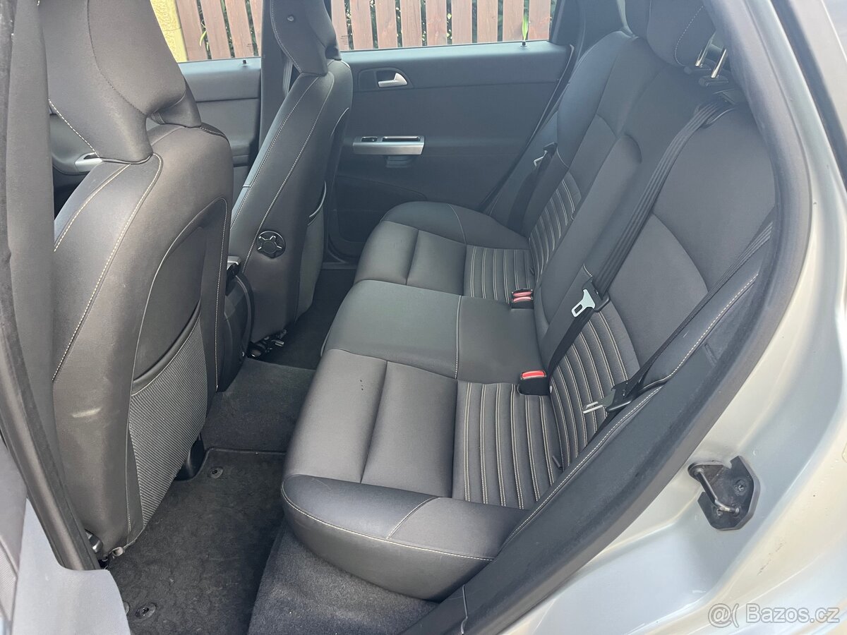 Volvo V50 2.0 D 2008 - 9