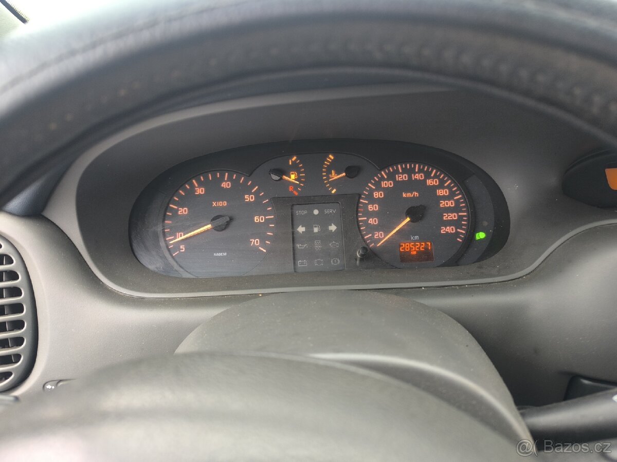 Prodám Renault Scenic 1.6benzin 79kw - 9