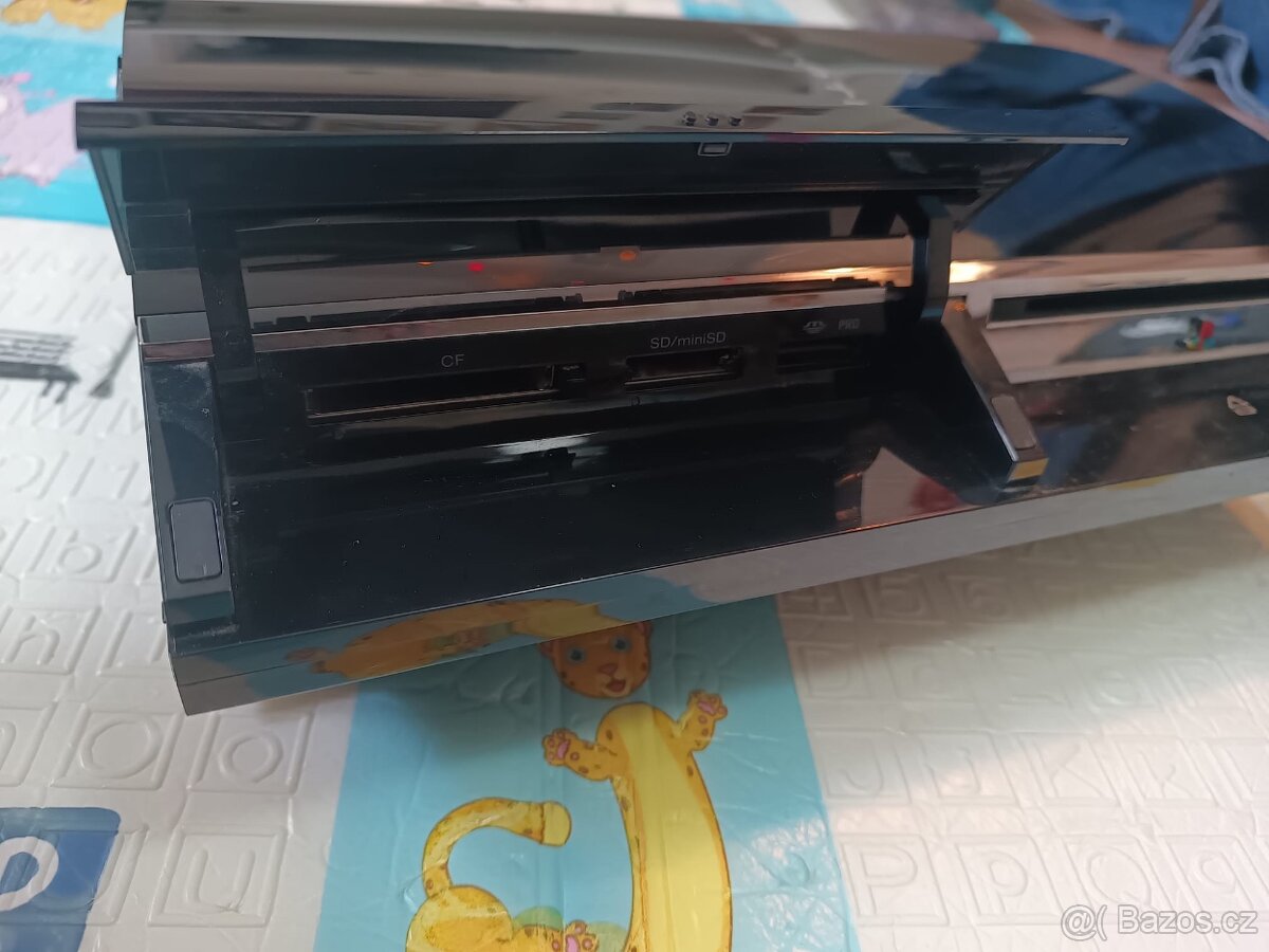 Prodej PlayStation konzolí + hry (PS1 / PS2 / PS3 / PS4) - 9