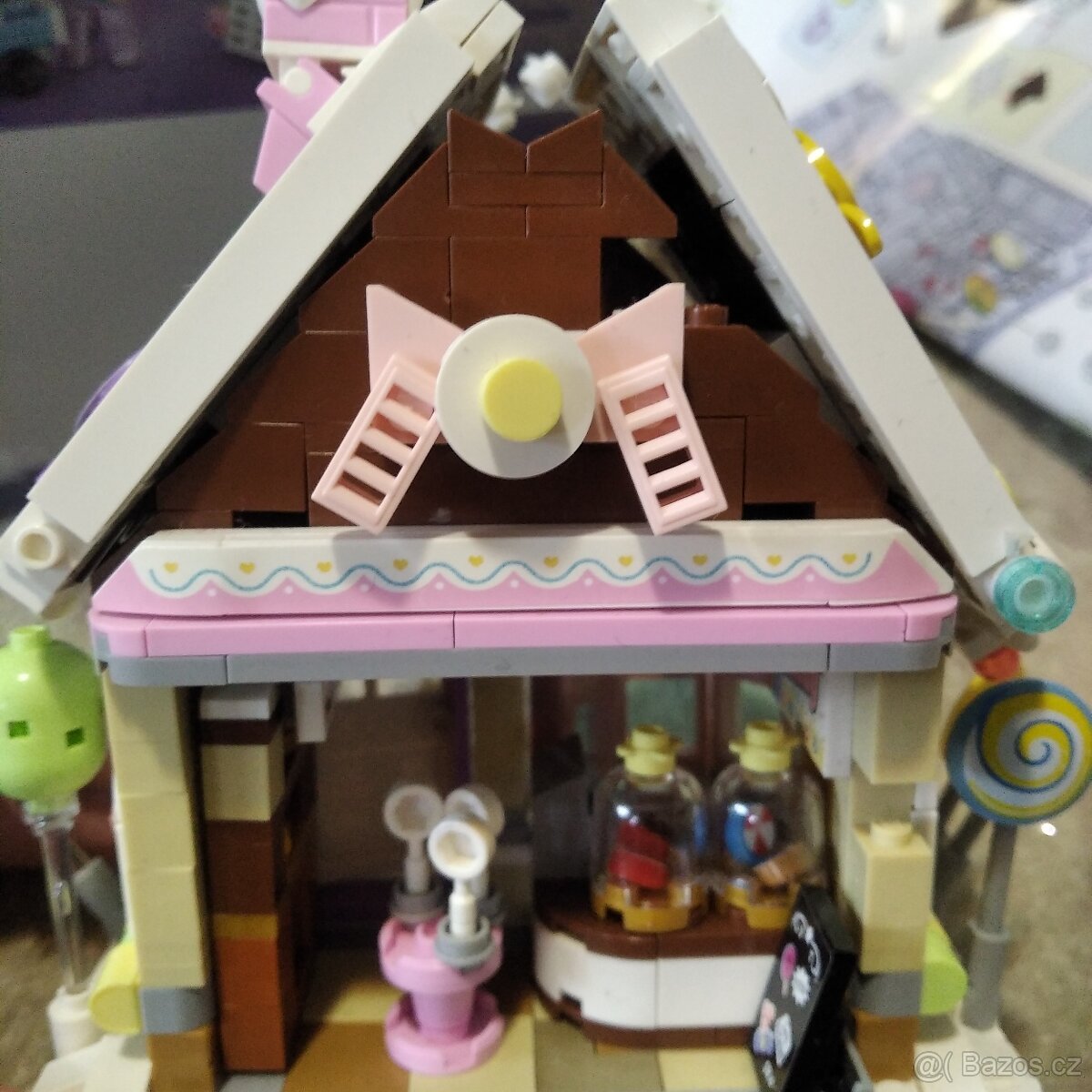 Chaloupka , cukrárna. Stavebnice jako Lego - 9