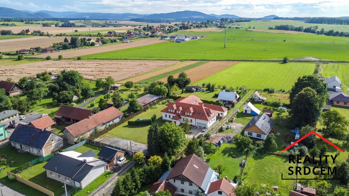 Pronájem nového bytu 1+kk, 28 m2 s parkováním a zahradou, Sk - 9