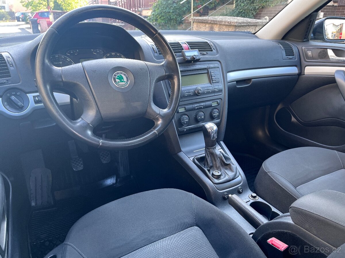 Škoda Octavia II 1.9 tdi - 9