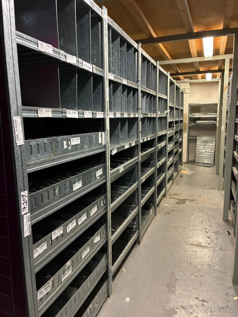 Kvalitní kovové regály - 9