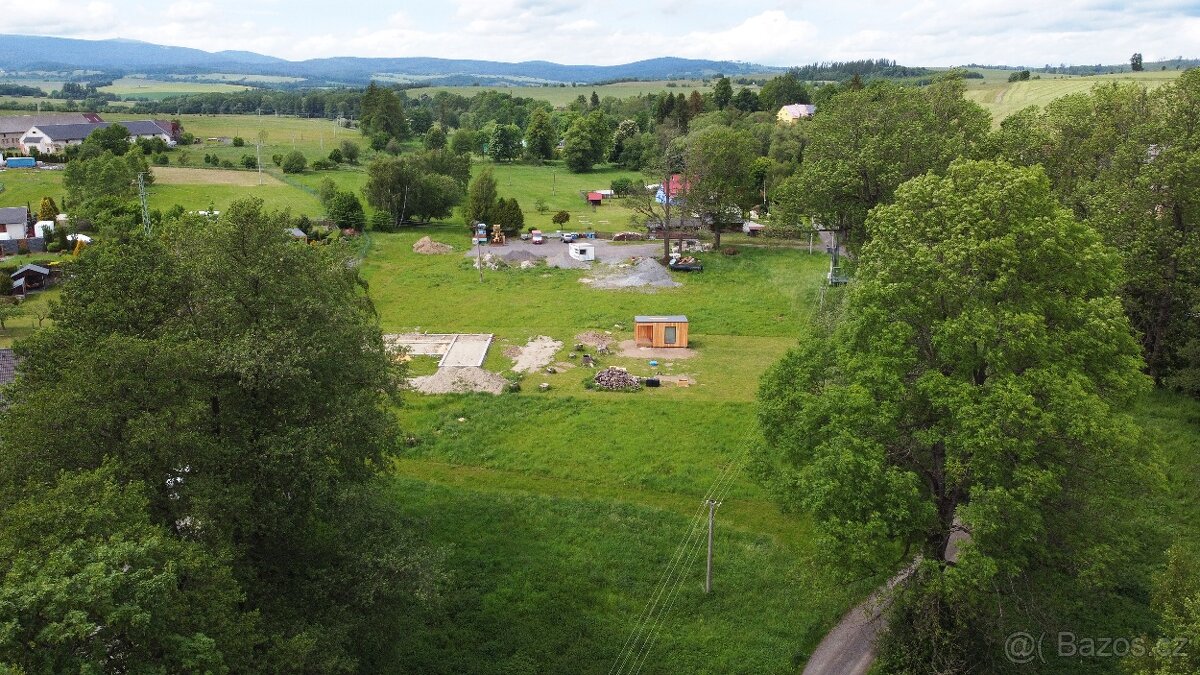 Prodej stavebního pozemku 1915 m², Staré Město - 9