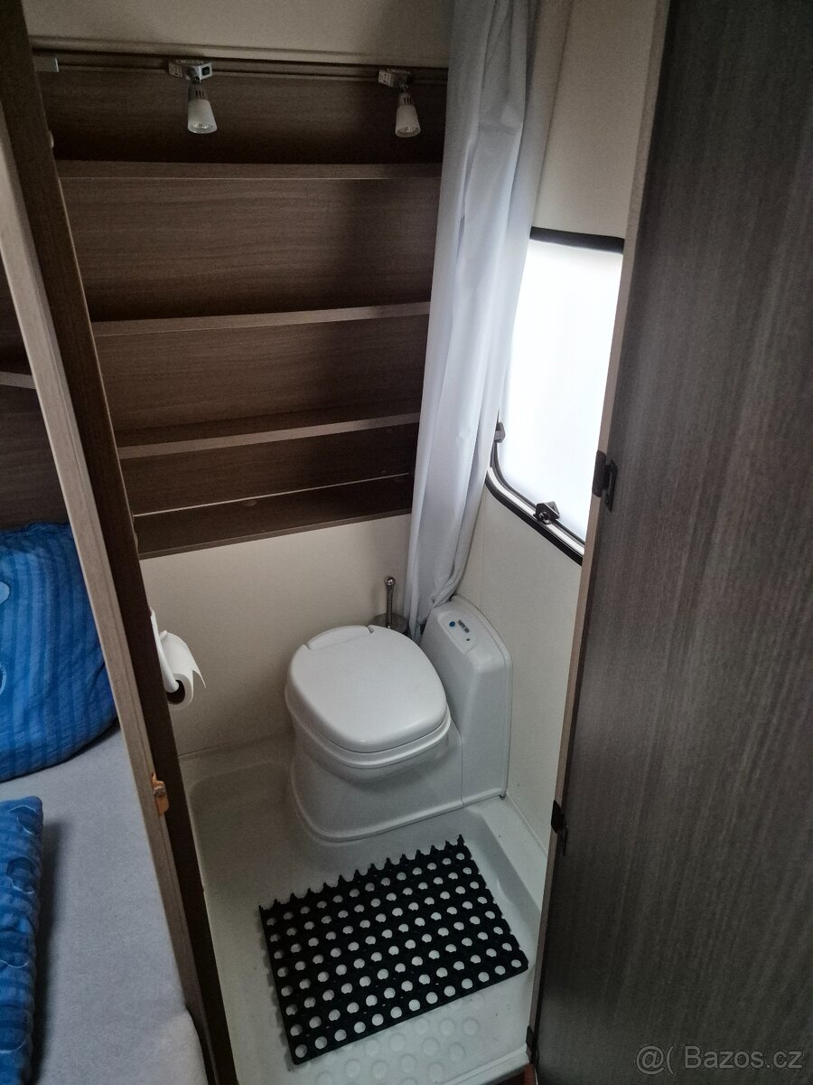 Burstner Premio R.V. 2016, Mover, Markýza - 9