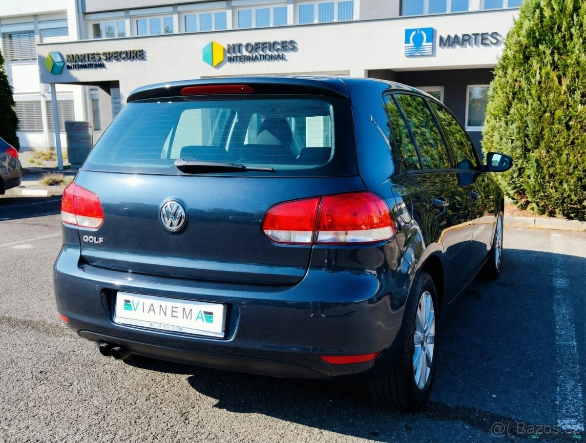 Volkswagen Golf 1.2 TSI 85k Comfortline - 9