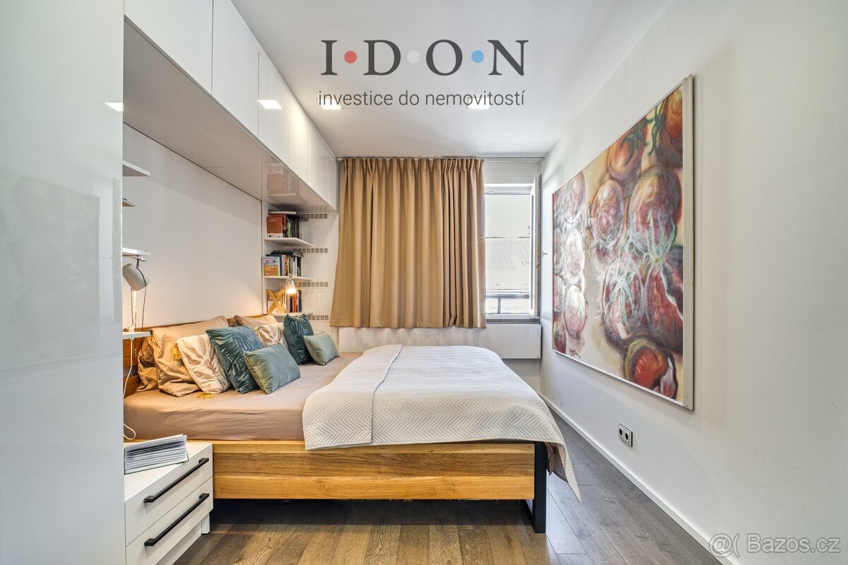 Luxusní byt 3+kk, celková plocha 75m2, osobní vlastnictví, t - 9