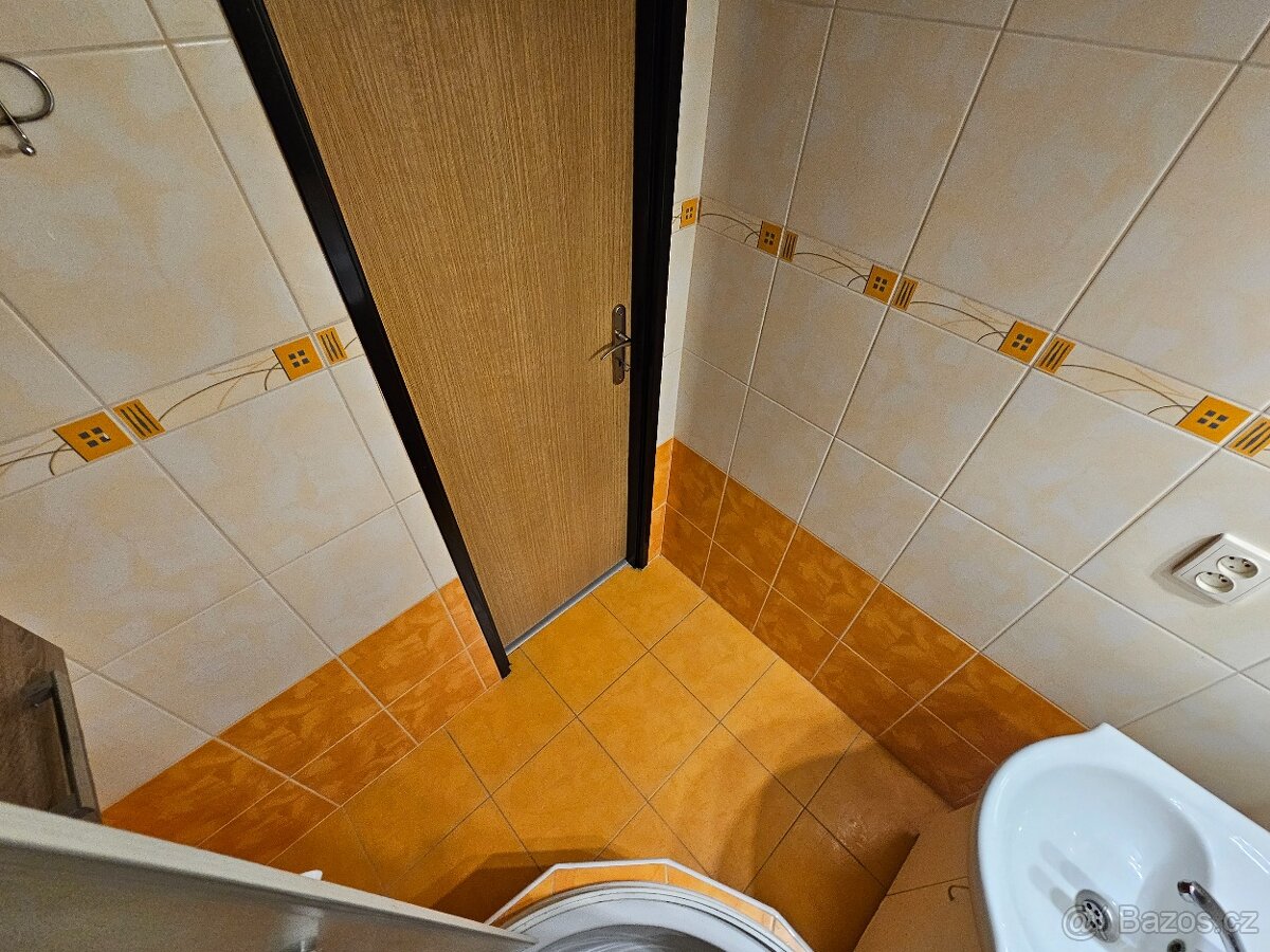 Pronájem bytu 3+1 s balkonem, Tyršova, Bělá pod Bezdězem - 9