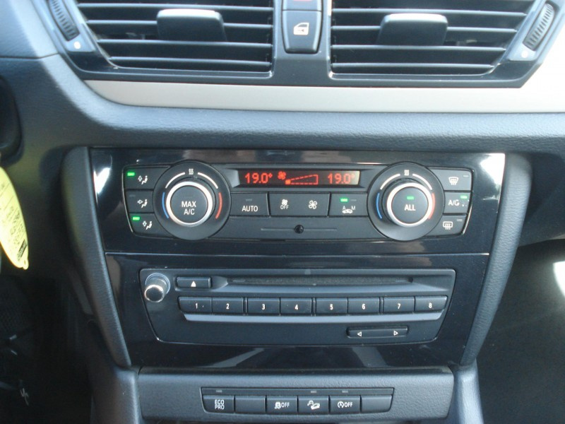 BMW X1 2.0 X-Drive NAVI - 9