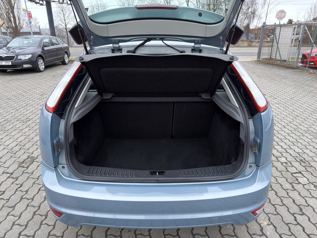 Ford Focus, 1.6i 85 kW klima - 9