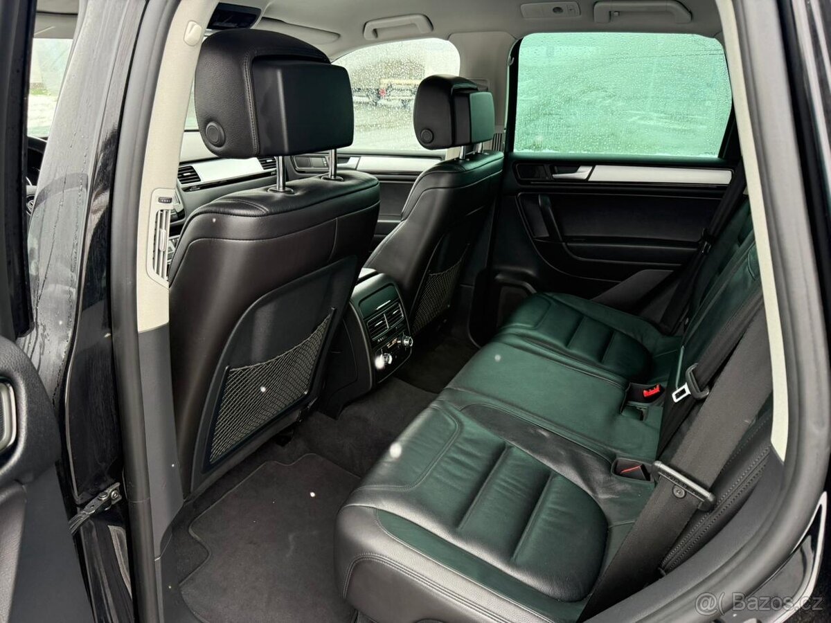 VW TOUAREG 3,0TDI - 9