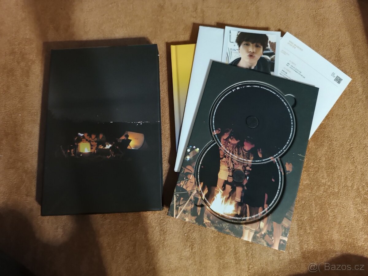 BTS alba, plakáty a další - 9