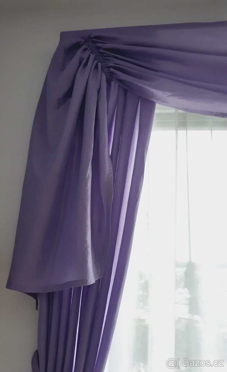 Dekorační závěs - 9