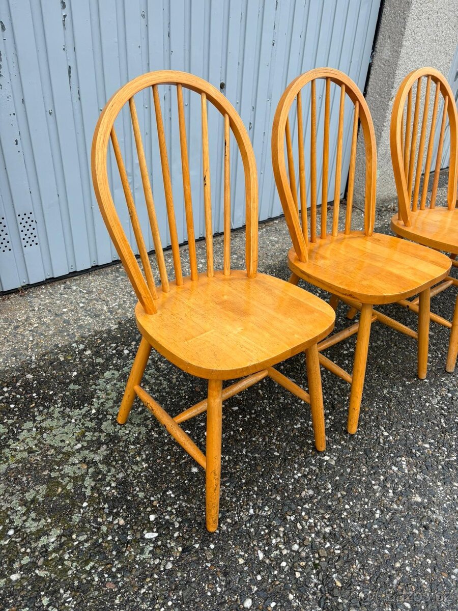 Dřevěné židle - 9